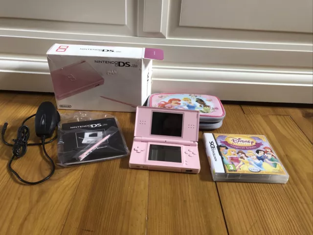 Nintendo DS lite console boxed with case and game