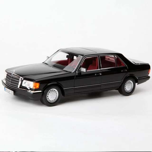 norev 1/18 Mercedes Benz 560 SEL W126 1991 ライトグリーン