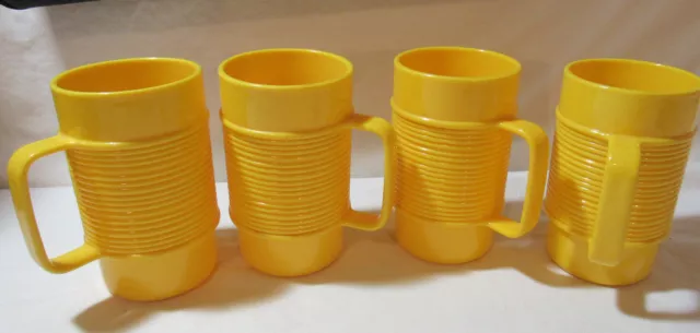 4 VTG Rubbermaid #3819 Ribbed Yellow Plastic Mug Coffee Cup Stackable  Camping