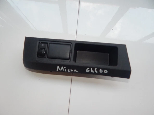 Original Schalter Nissan Mirca 68485K10121 (64460)