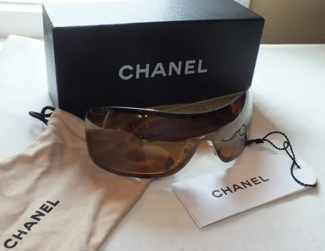 AUTH CHANEL MODEL 4155-Q Ladies Sunglasses Leather Arms $225.00