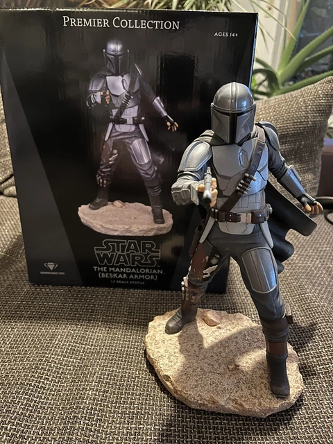 Statua Da Collezione Gentle Giant Star Wars The Mandalorian (Beskar) Premier 1/7