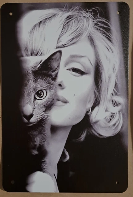 Marilyn Monroe - metal hanging wall sign