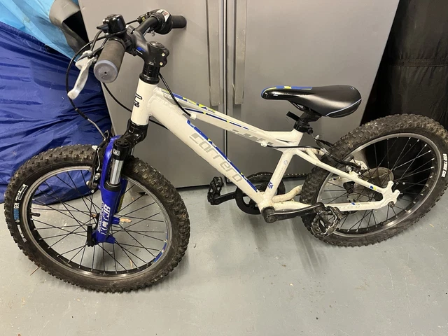 Vengeance 26 Kids Bikes Carrera 26 Inch Mountain Bike CARRERA LUNA