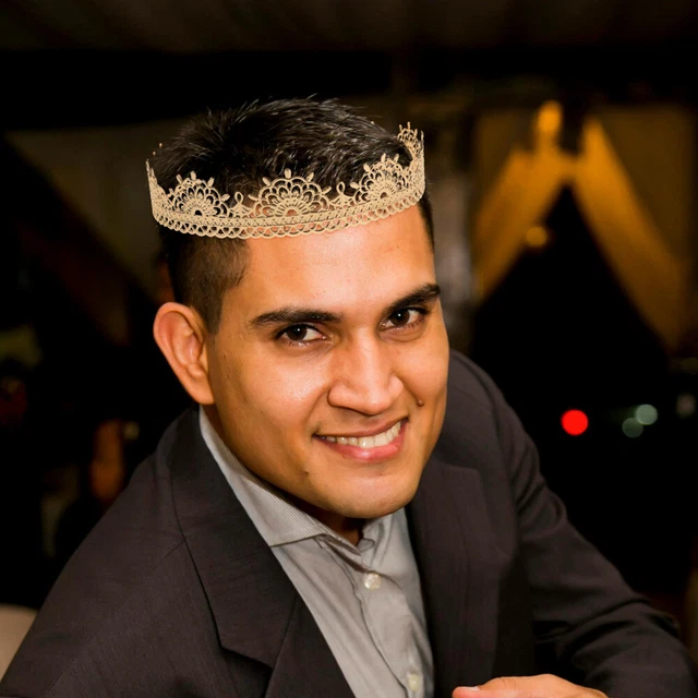 KING CROWN DECORATIVE Vintage King Crown Cosplay Headdress for Festival