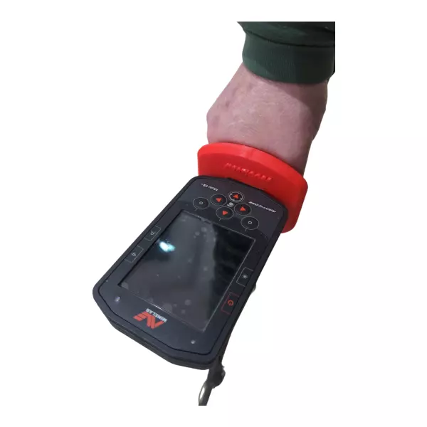 Minelab Manticore Pro Confort Main Arrêt
