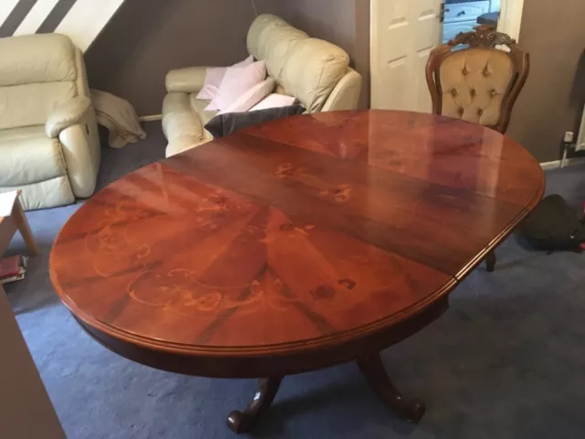 dining room table and chairs x 4