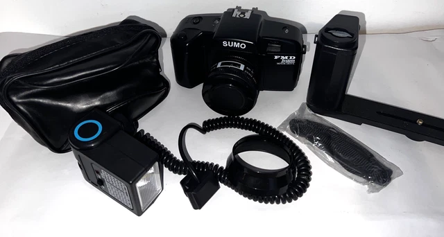 VINTAGE SUMO FMD System 35mm Film Camera With Accessories & Flash in ...