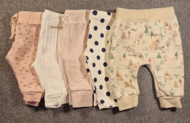 Baby girls 0-3 months leggings bundle Stars Hearts Joggers Trousers (204)