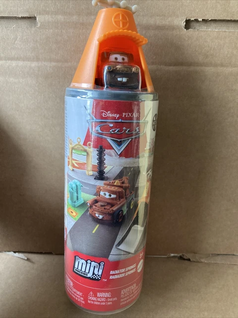 DISNEY CARS Mini Racers On The Go Radiator Springs Playset With Mini Racer Mater