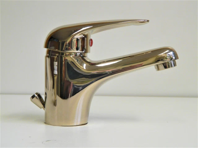 Gold Küchenarmatur ausziehbar mit Dusche 360° Wasserhahn Gold Küchenarmatur ausziehbar mit Dusche 360° Wasserhahn