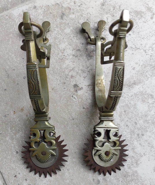 Paire d'étriers ACCOSSATO 100 mm CNC pistons titane