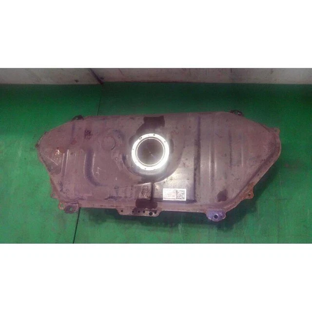 G -dragon Coup D'Etat CDボックスセット Réservoirs à carburant et cols de remplissage, Système d'admission