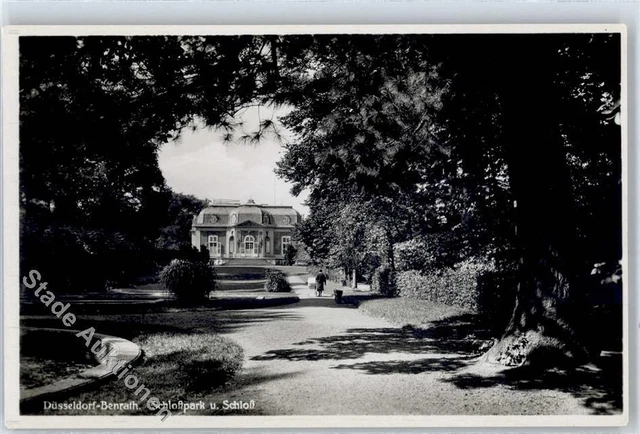 51397954 - 4000 Benrath Schlosspark und Schloss Duesseldorf Stadtkreis