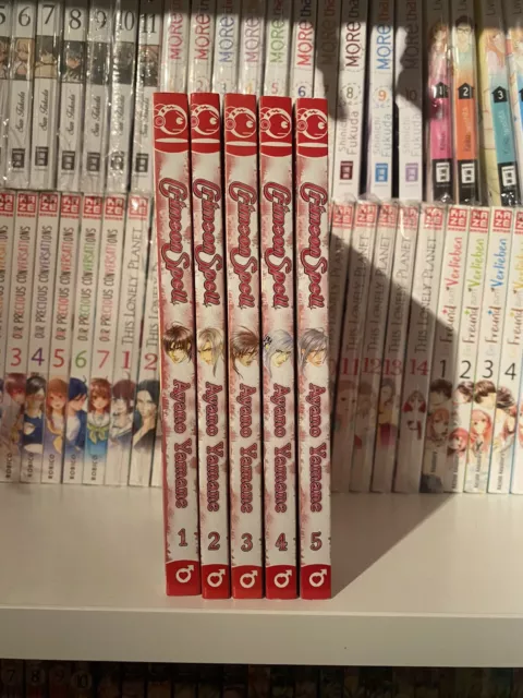 Crimson Spell Manga Bände 1 , 2 , 3  ,4 , 5 ,  / Tokyopop   5 x 1. Auflage