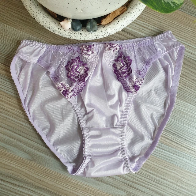 VINTAGE PURPLE NYLON Panties Flower Lace Bikini Sheer Brief Size 78