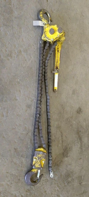 Yale 3Ton 5Ft Roller Chain Lever Hoist