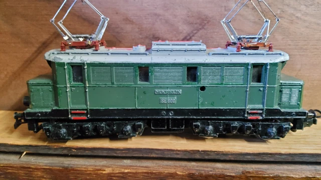 Marklin Ho , grue ref 4611 , neuf en boite , Vente aux enchères