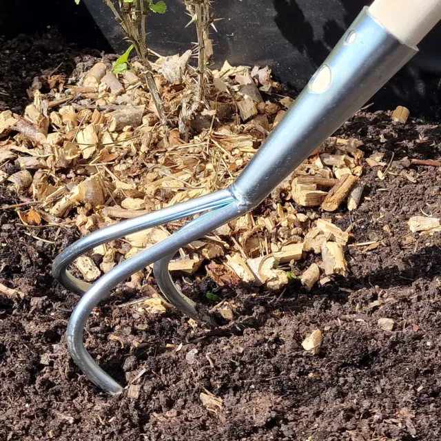 Garten Gerät Kultivator Grubber 3Zinken Dreizack Boden Erde Blumen Beet verzinkt