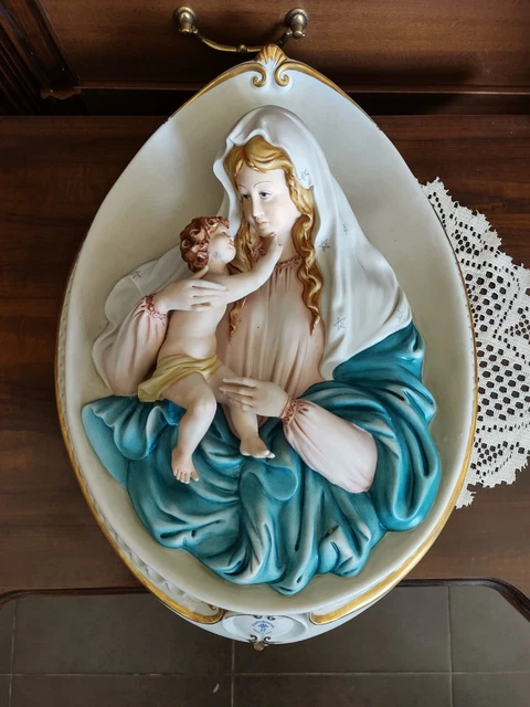 CAPEZZALE IN CAPODIMONTE MADONNA CON GESU' BAMBINO 48x34