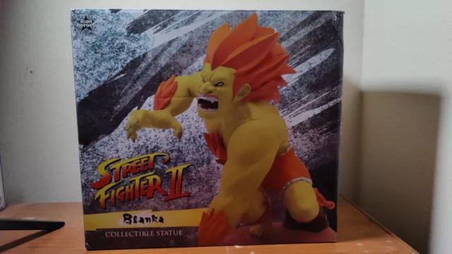 Street Fighter Blanka Statues Combo