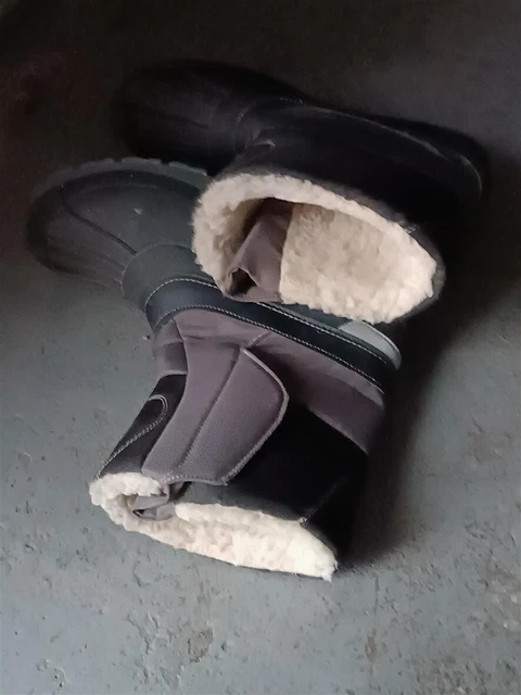 Neuves.Bottes pour Hommes ou Femmes .P.45.Chaudes et Fourrées.Pluie et Neige.