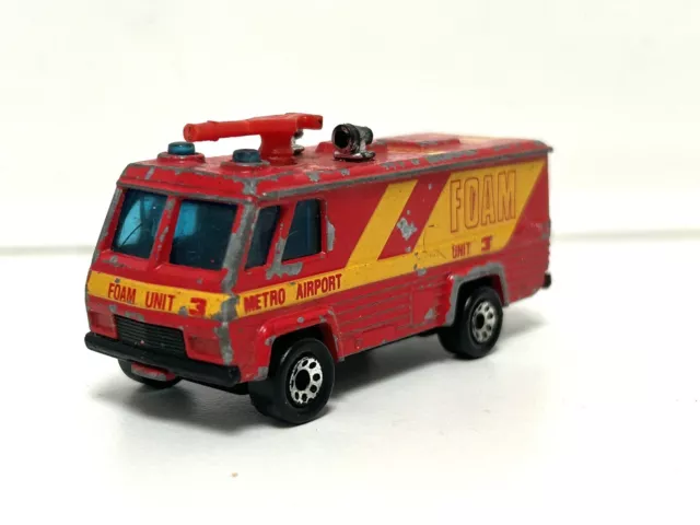 Matchbox Metro Flughafen Schaumstoff Kommandoeinheit Feuerwehr LKW #54 rot Vintage 1980 Spielzeug