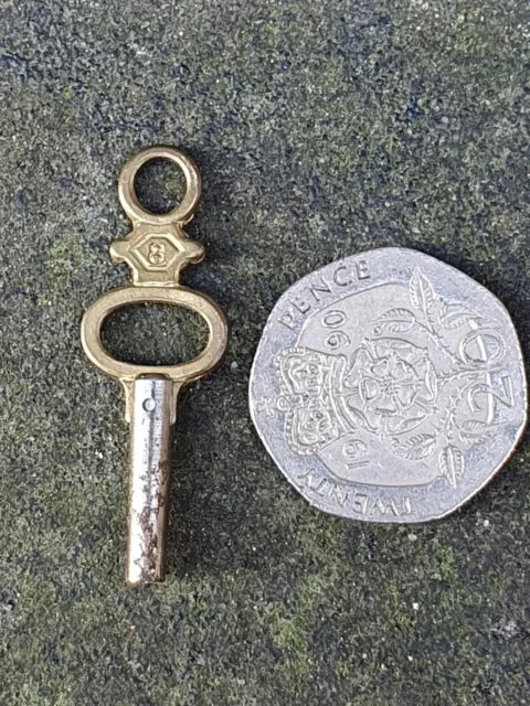 Antique Number 8 Steel Pocket Watch Clock Wind Up Winding Key (A)