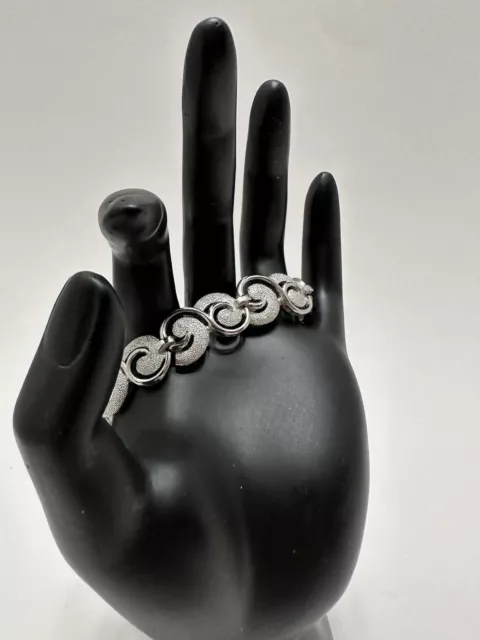 Vtg Crown Trifari Shiny & Textured Silver Toned Swirls 7” Bracelet