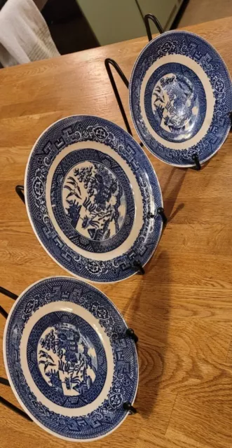 Vintage 2= 5 3/4 Inch 1=7 inch Homer Laughlin Blue Willow China Salad Plate Set