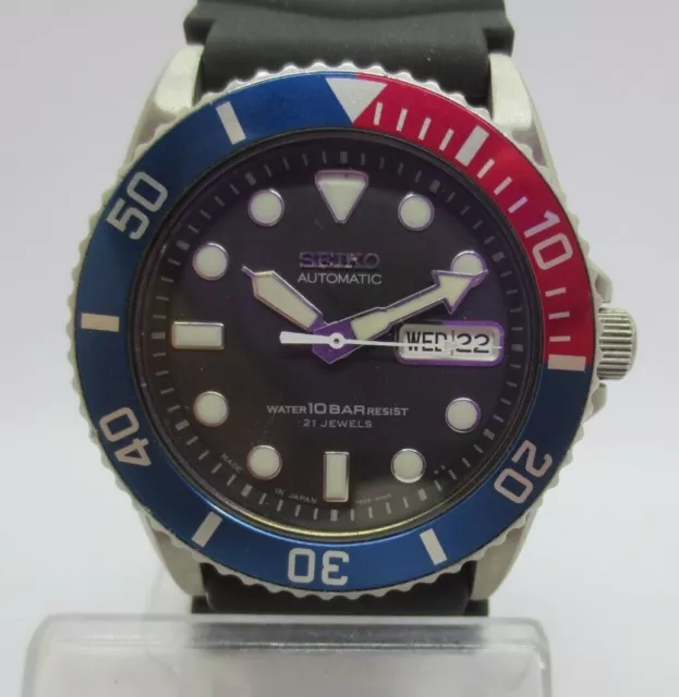 Seiko SKX031 'Pepsi' Diver 100M 7S26-0040 Mens 21J Automatic Watch January 1997