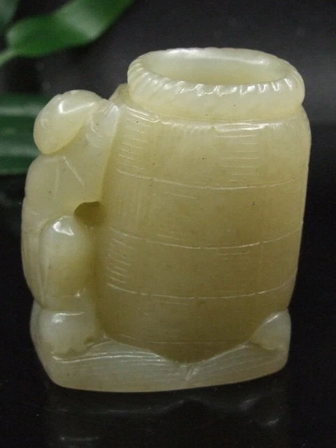 111g Antique Chinese Nephrite Celadon-HETIAN-old JADE Statue boy QING DY