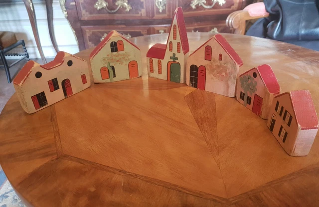Jeu Ancien Village En Bois Peint à La Main Début 1900 - Rare, Pièce De Collection