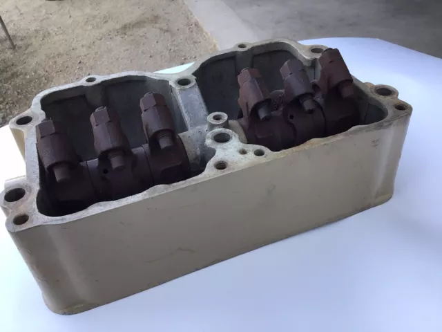 Cummins NT855 rocker box 3044787 3036285 3035961 3