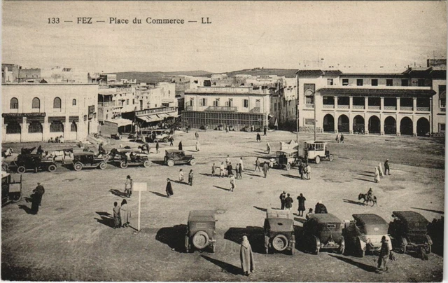 CPA AK Fez - Place du Commerce MOROC (1082734)