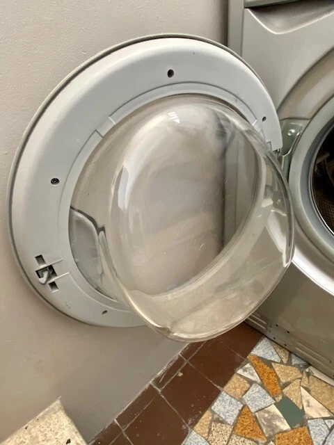 Lace linge Indésit IWC 6125S 3