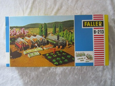 Réf FALLER HO NEUF SOUS BLISTER. 180529 FALLER SET GARDE-FOU plastique injecté 