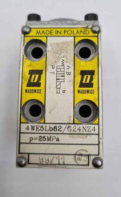 Manifold 4WE5Lb62 / G24NZ4 Ponar Wadowice / #A O1ME 2071