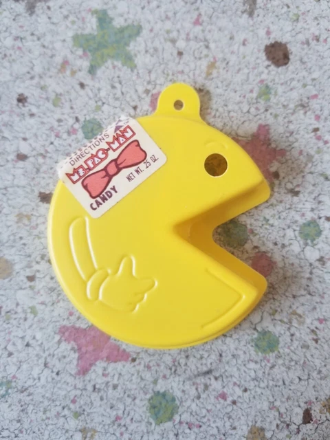 Vintage Pac Man Video Game Plastic Figural Candy Container UNOPENED