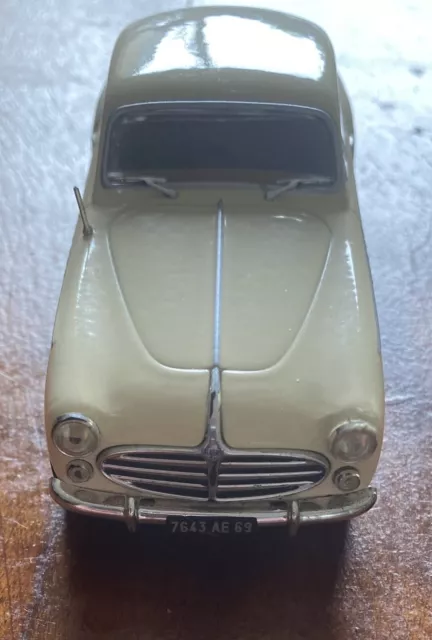 Voiture miniature 1/43 - Delahaye 235 COACH