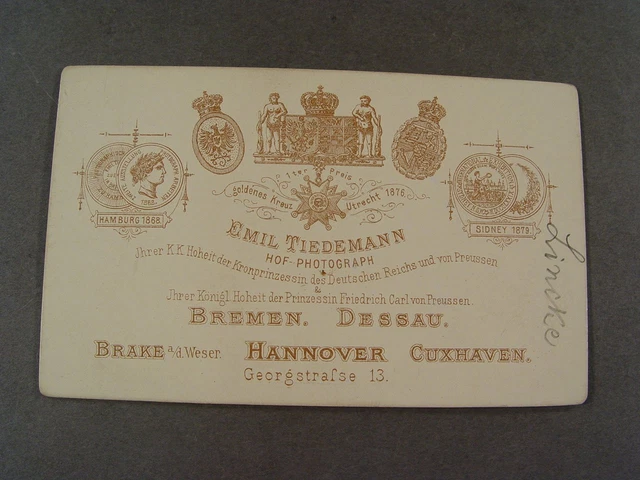 72855, Portraitfoto, CDV, Offizier mit 3er Ordensspange, Eisernes Kreuz 1870 3