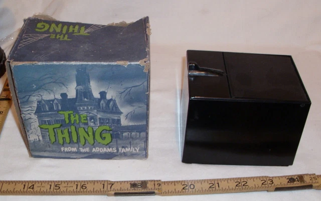 THE ADDAMS FAMILY THE THING BANK 1960s TV SHOW BOXED £39.26 - PicClick UK