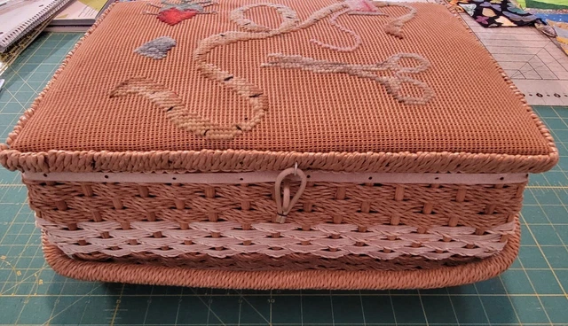 Straw and rafia sewing basket, vintage 1960s, with notions