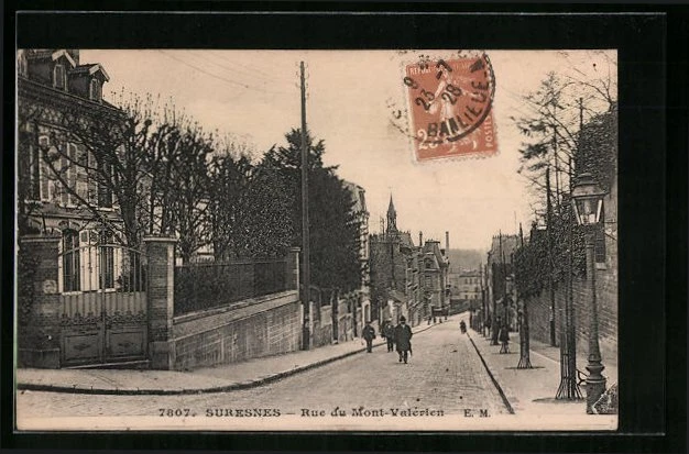 CPA Suresnes, Rue du Mont-Valérien, vue de la rue 1928