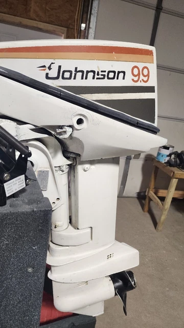 Johnson 9.9 hp 2 stroke Tilller Outboard Boat Motor Engine SHORT Shaft Johnson 9.9 hp 2 stroke Tilller Outboard Boat Motor Engine SHORT Shaft