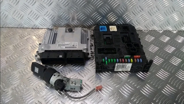 Calculateur Moteur Citroen Berlingo 2 1613645180  R:140092