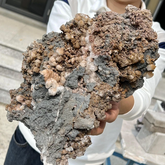 5.8LB Black carbon and sand mixed in quartz crystal cluster-AE920