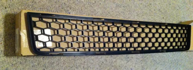 VE Commodore SSV SS SV6 Bumper Bar Lower Grille Series 1 NEW GENUINE GM Grill