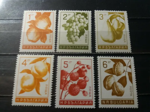 Bulgaria Stamps 1965 Fruits. Complete Set. MNH