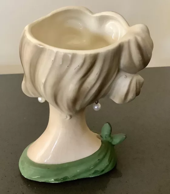 Vintage Lady Head Vase With Earrings Collectable Small 11cm High 3